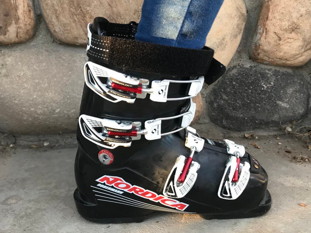 Ski boot fitting