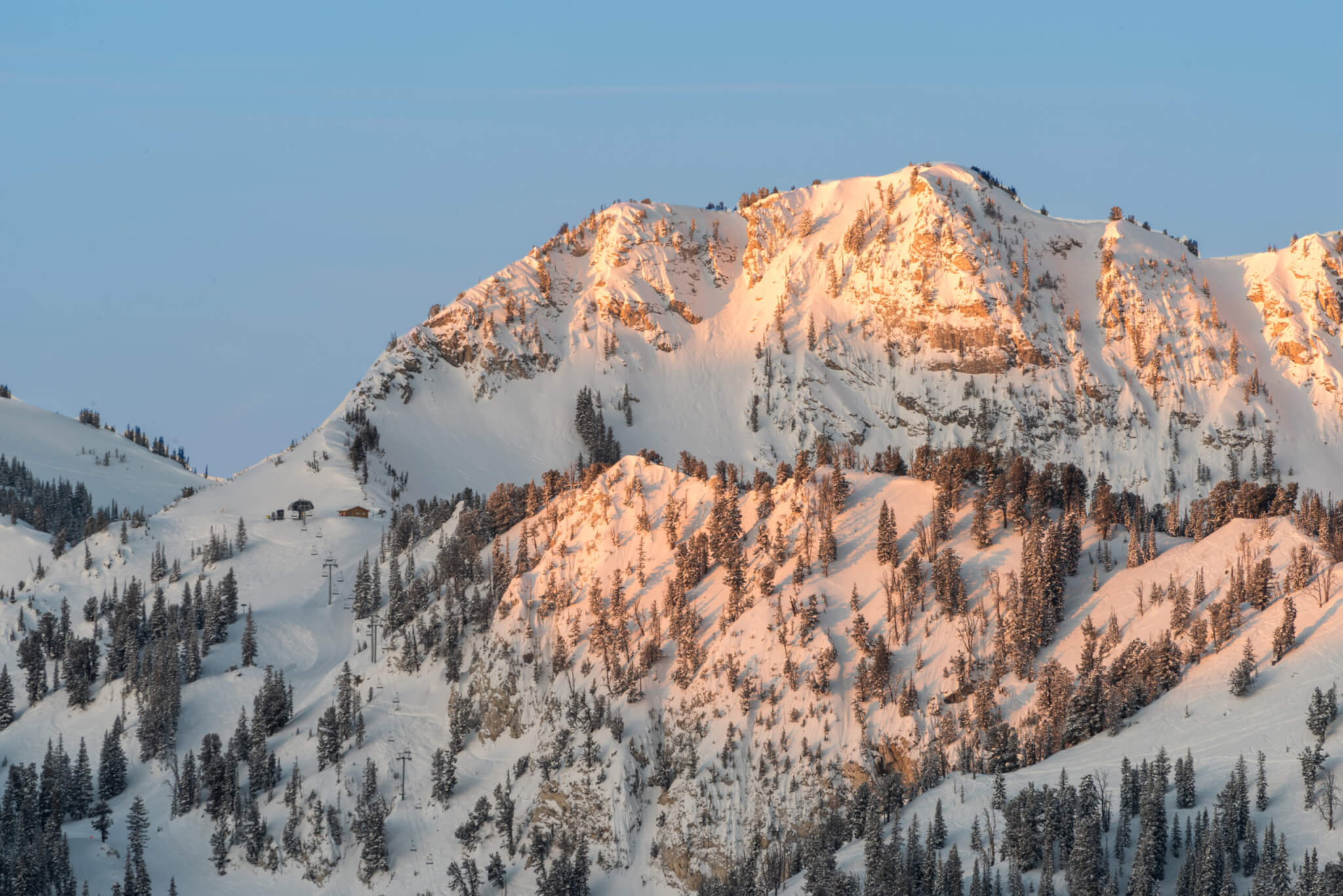 Ski Serbuk Terbaik di Utah dengan Tur Terpandu Lintasan Tersembunyi