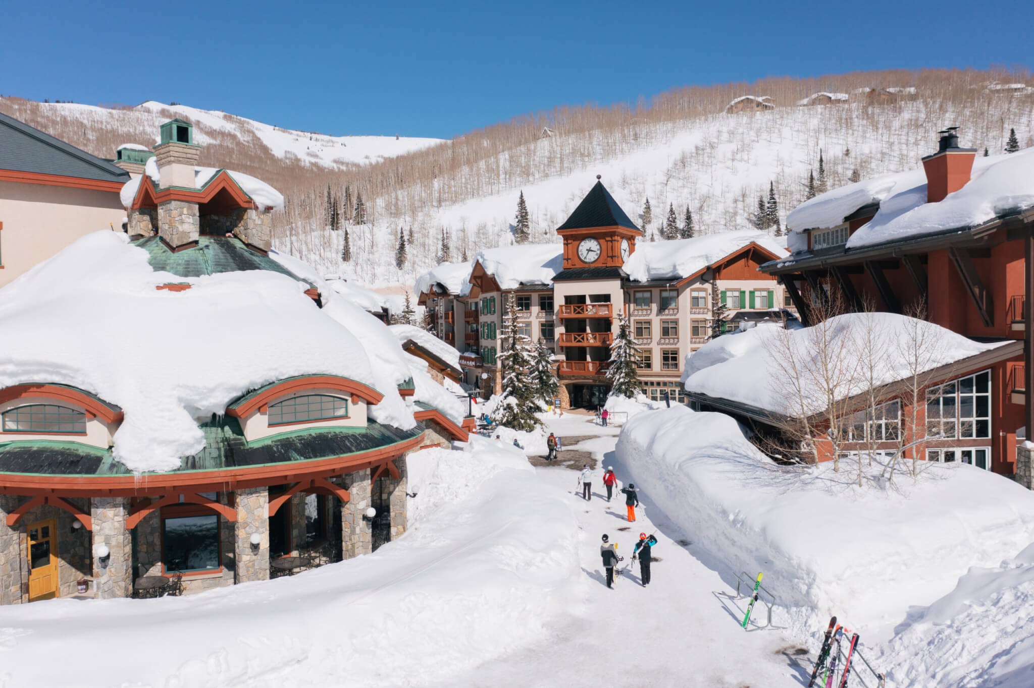 Best Snow & Ski Conditions on the